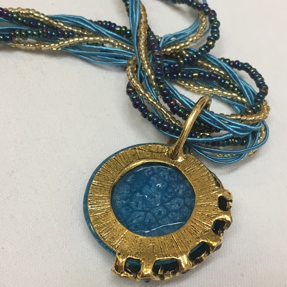 Boho Peacock Medallion Chunky Necklace - Picture 8 of 8